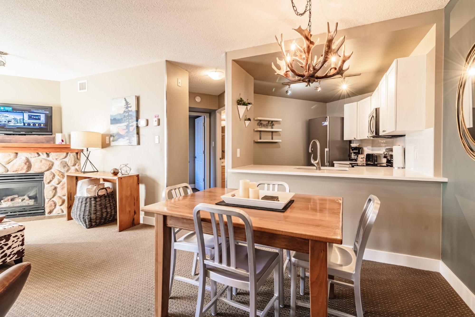 Cascade Lodge By Elevate Vacations Whistler Exterior foto